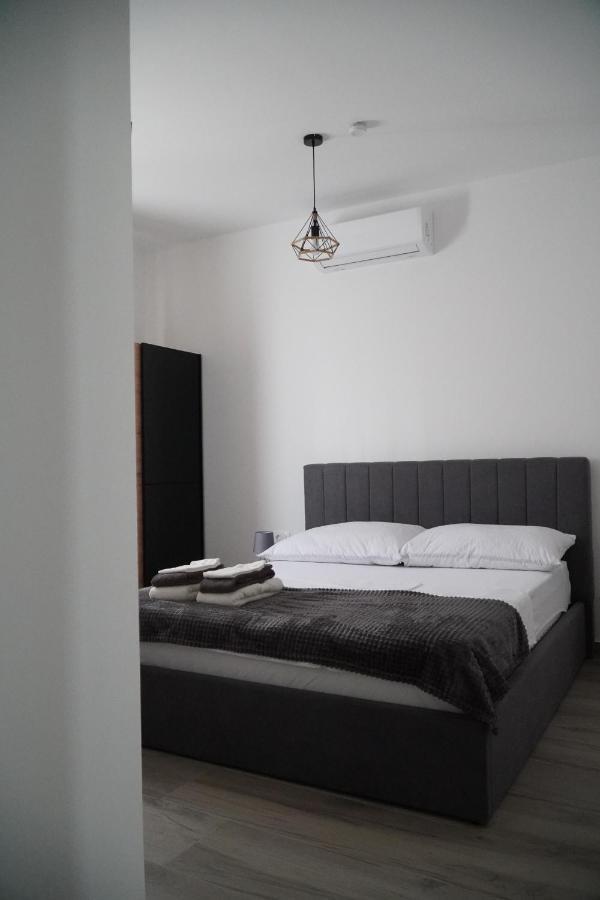 Fjaka Apartments & Rooms Šibenik Cameră foto
